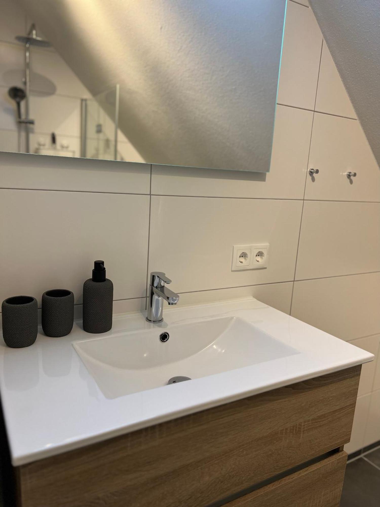 Villa Aryve In See-, Strand- Und Golfplatznaehe Inklusive Netflix, Bad En Suite Und Wohlfuehlgarantie Dirkshorn Екстер'єр фото